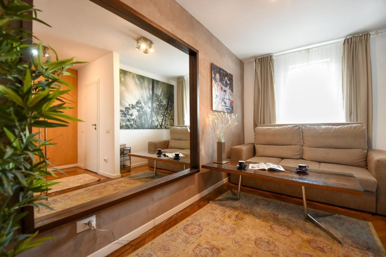 Апартаменты Spectacular Views & Modern Comfort: Your Dream Duplex In Central Бухарест Экстерьер фото